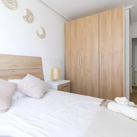 Apartamento Piso En Con Garaje Y Piscina